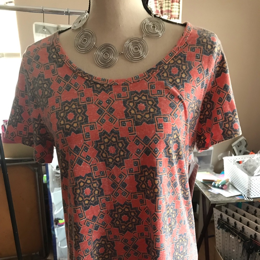 LuLaRoe Classic T